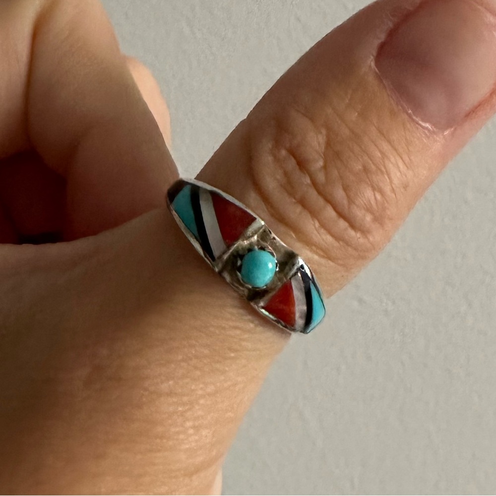 Native American turquoise/shell/red inlay ring